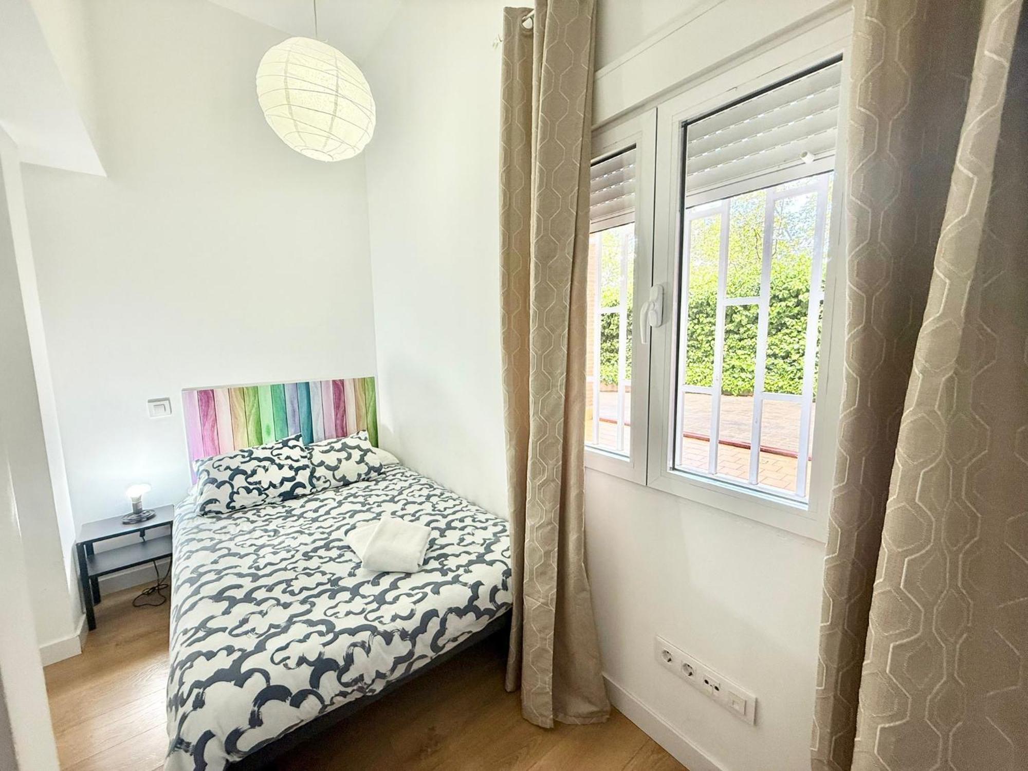 Appartement Aluche Aparment B à Madrid Extérieur photo